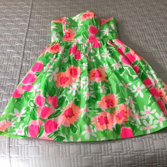 Lilly Pulitzer Dresses & Skirts - Lilly Pulitzer size 00 gorgeous dress perfect cond